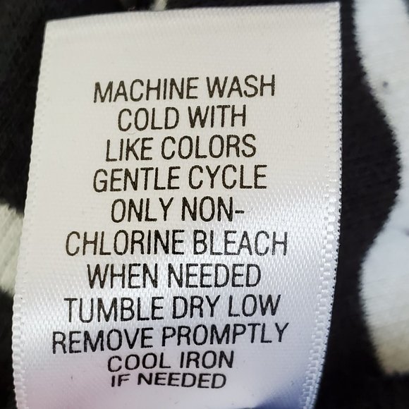 Croft & Barrow striped snap collar long sleeve shirt woman's size XL - Picture 9 of 9